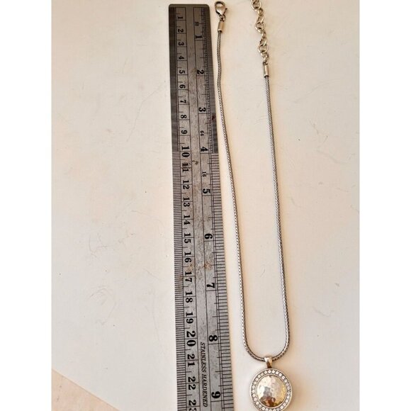 Brighton Ballantyne Silver Plated Reversible Hammered Disc Crystal Necklace - Picture 6 of 7
